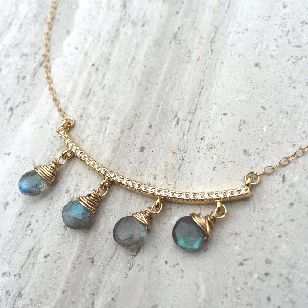 CZ bar and Labradorite dangles Necklace — Gold